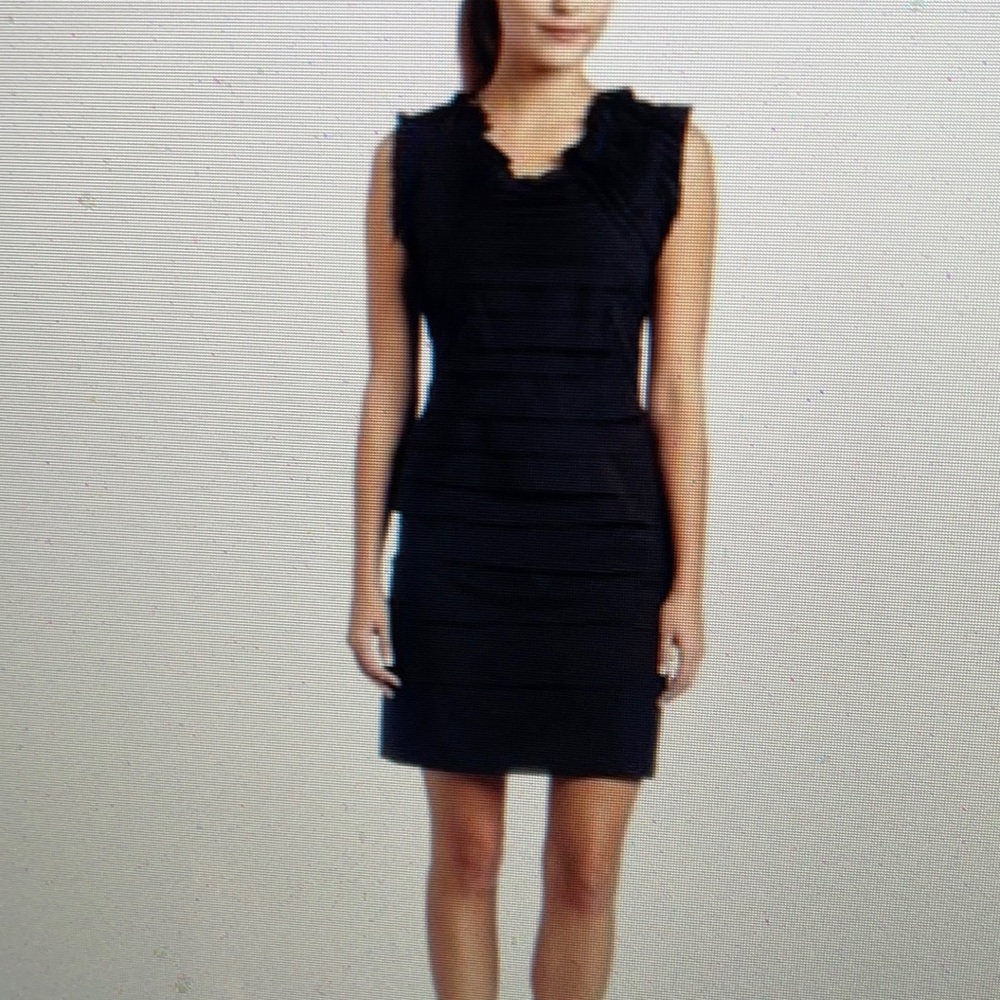 BCBGMAXAZRIA Black Raw Edge Pleated Sleeveless Dress XS